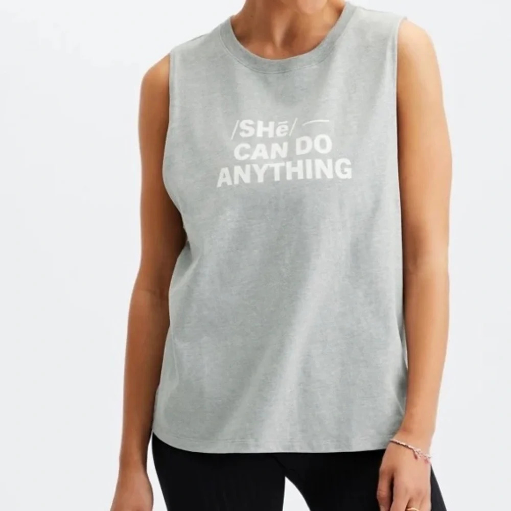 Fabletics Muscle Tank Top Light Gray Graphic Motivation Workout Large Women’s